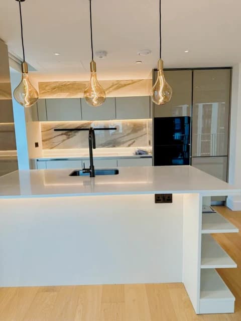 2 Bedroom 2 Bathroom Flat 133
