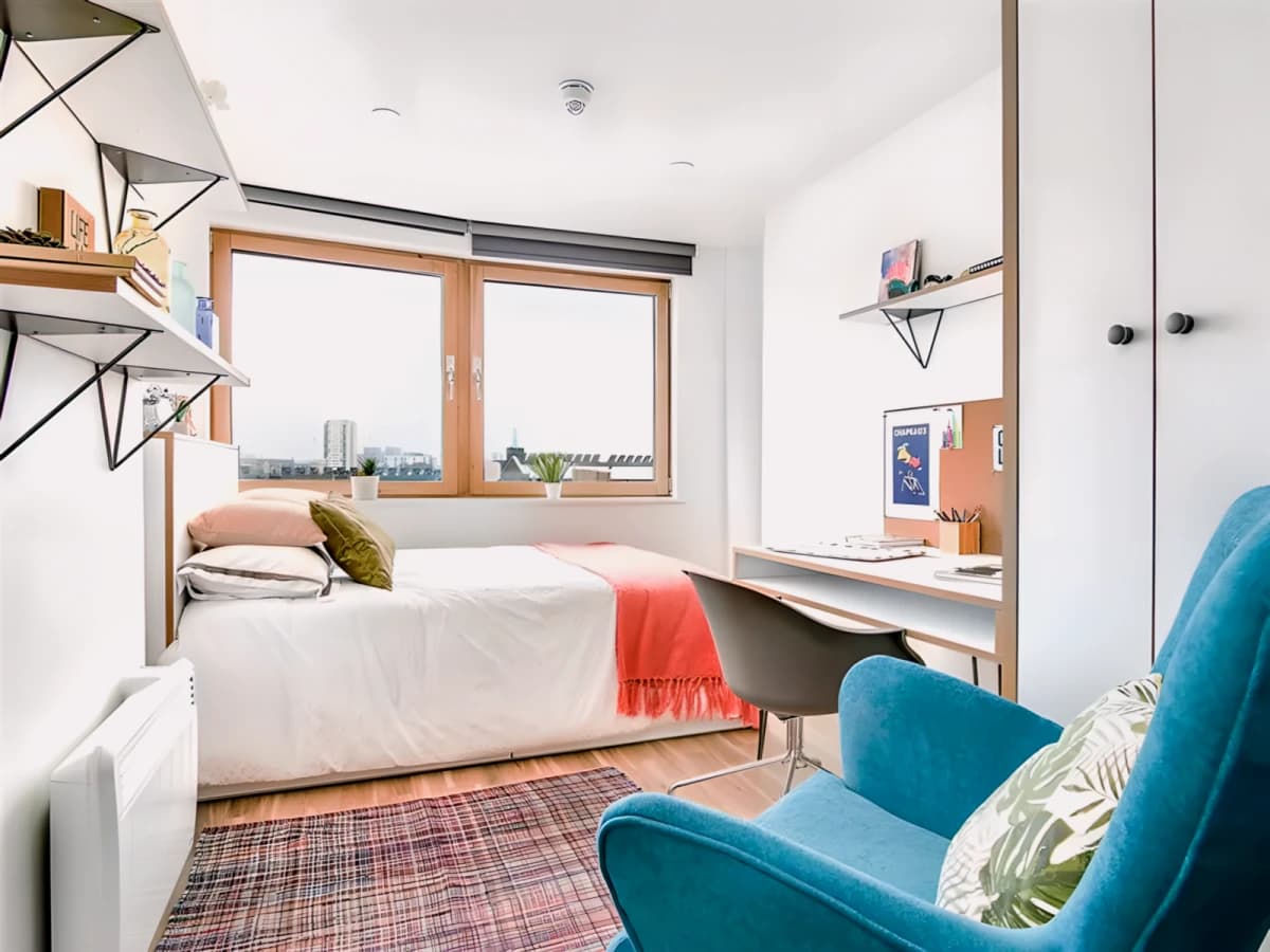 New Orient House image