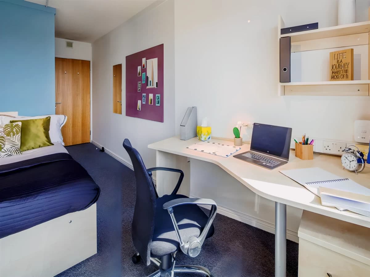 New Orient House image