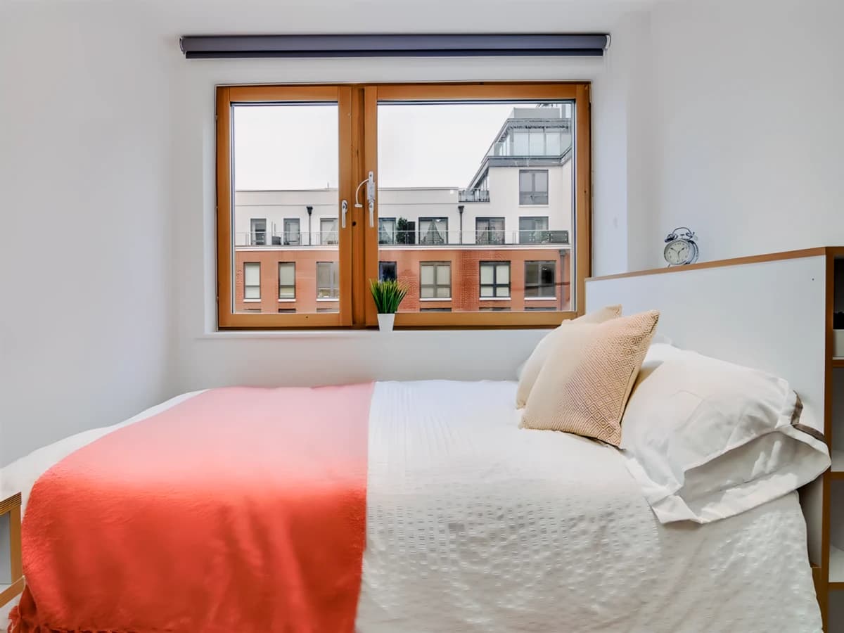 New Orient House image