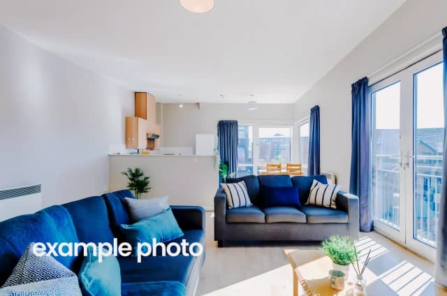 Flat 48, Mayfair Court