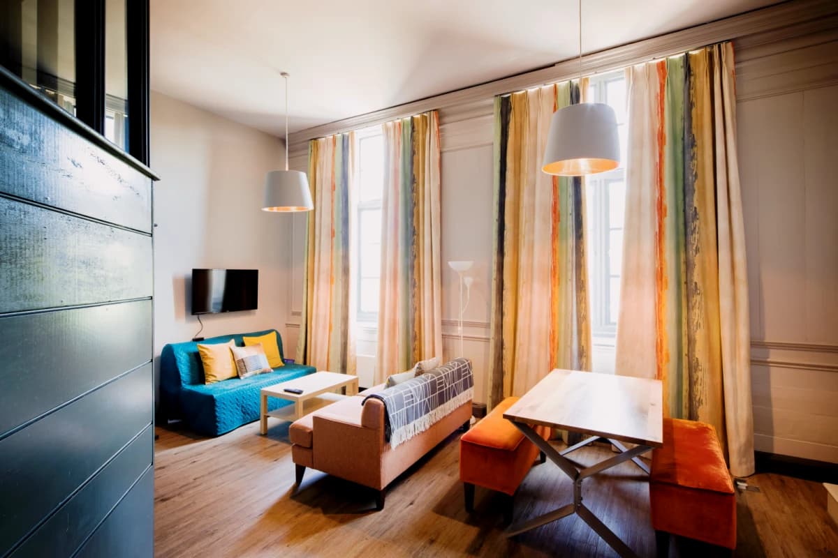 Manor House image