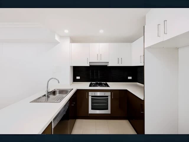 18 Parramatta Rd