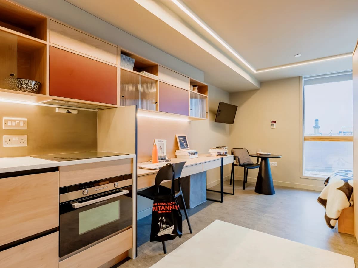 Superior Studio