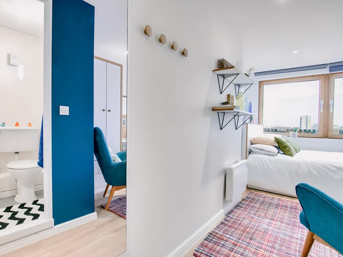 New Orient House image