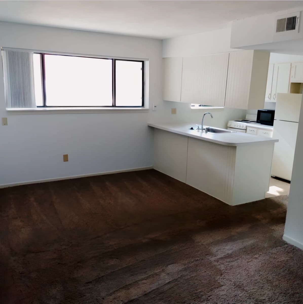 Tall Oaks Apartments image