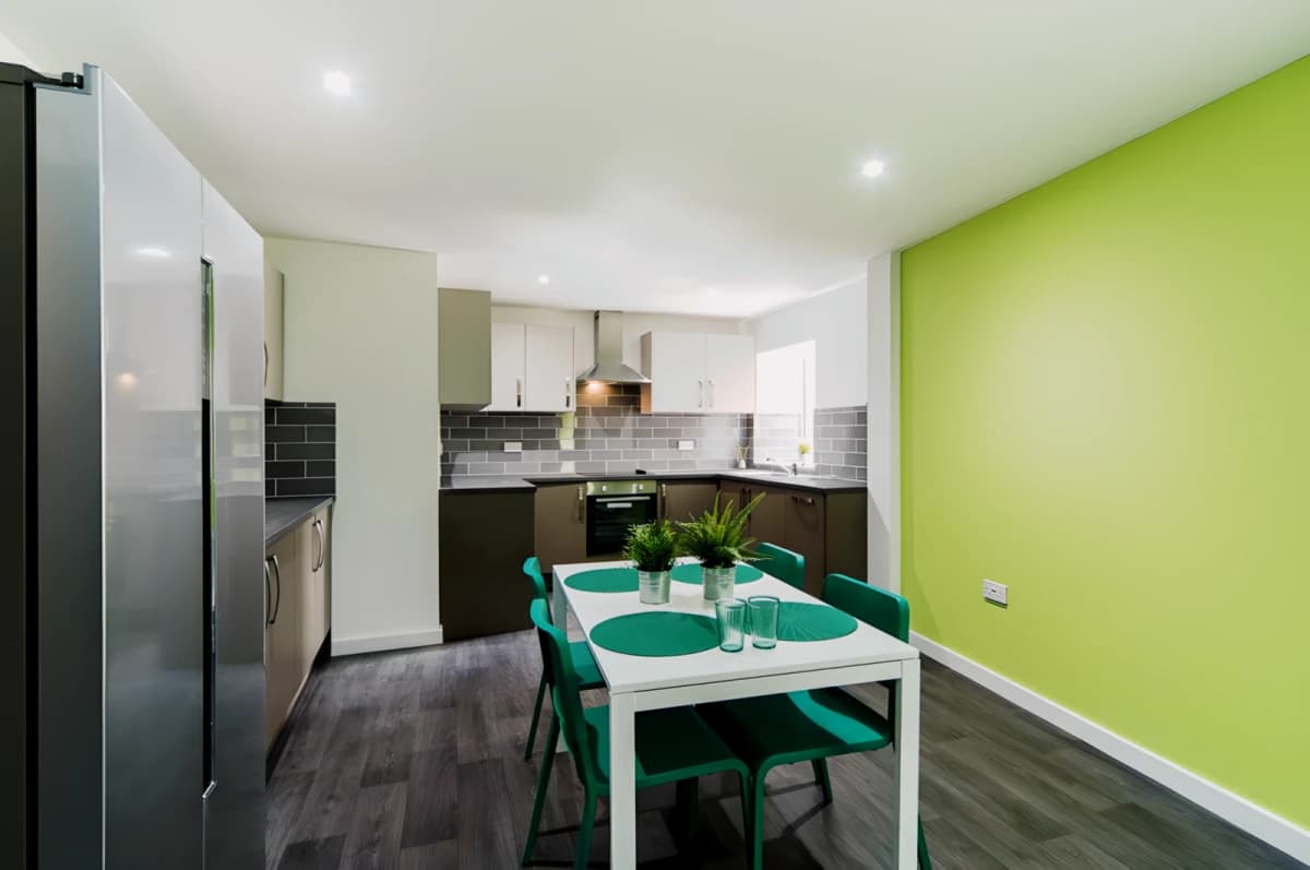 Step House image