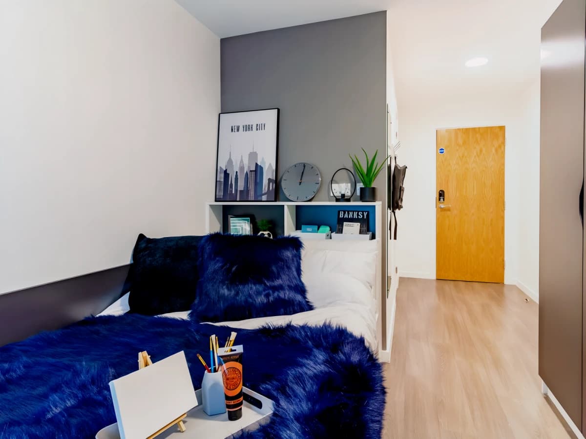 Pavilion Court image