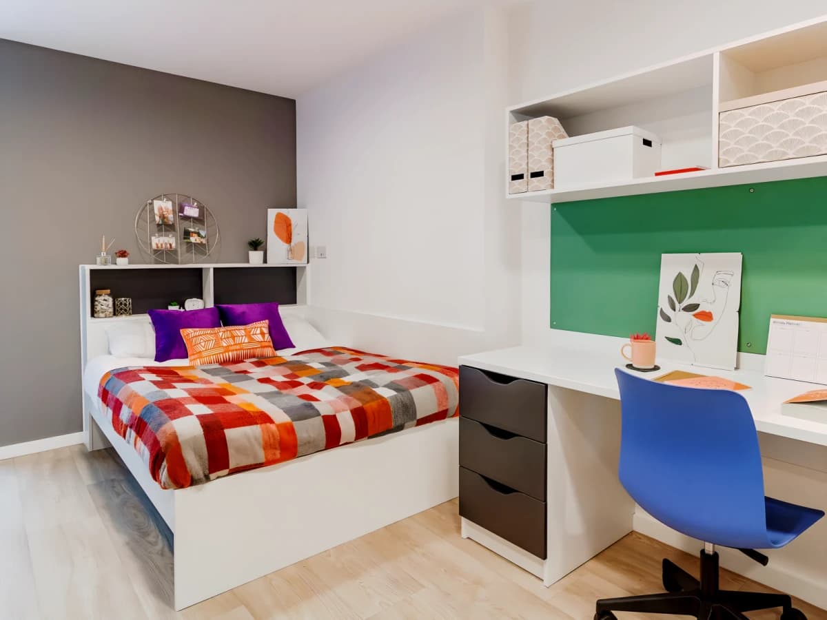 Pavilion Court image