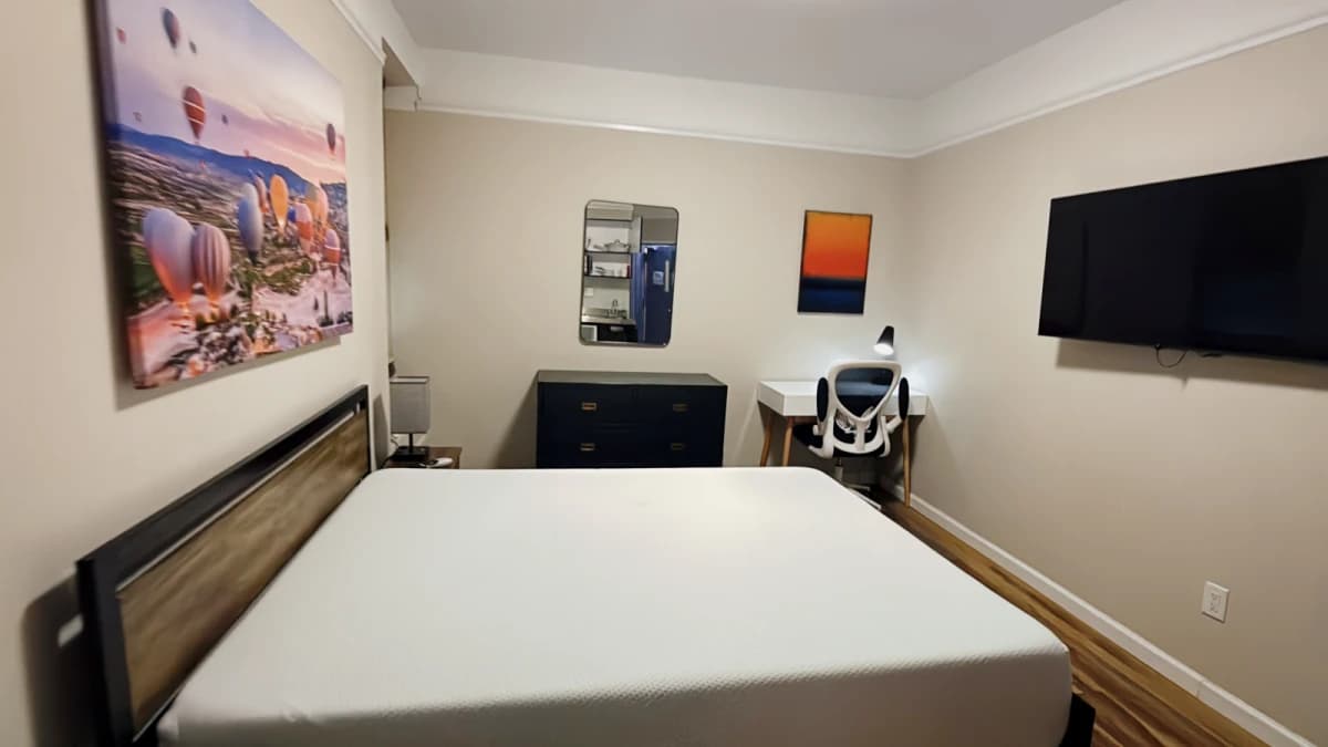 Union Square Apartment image