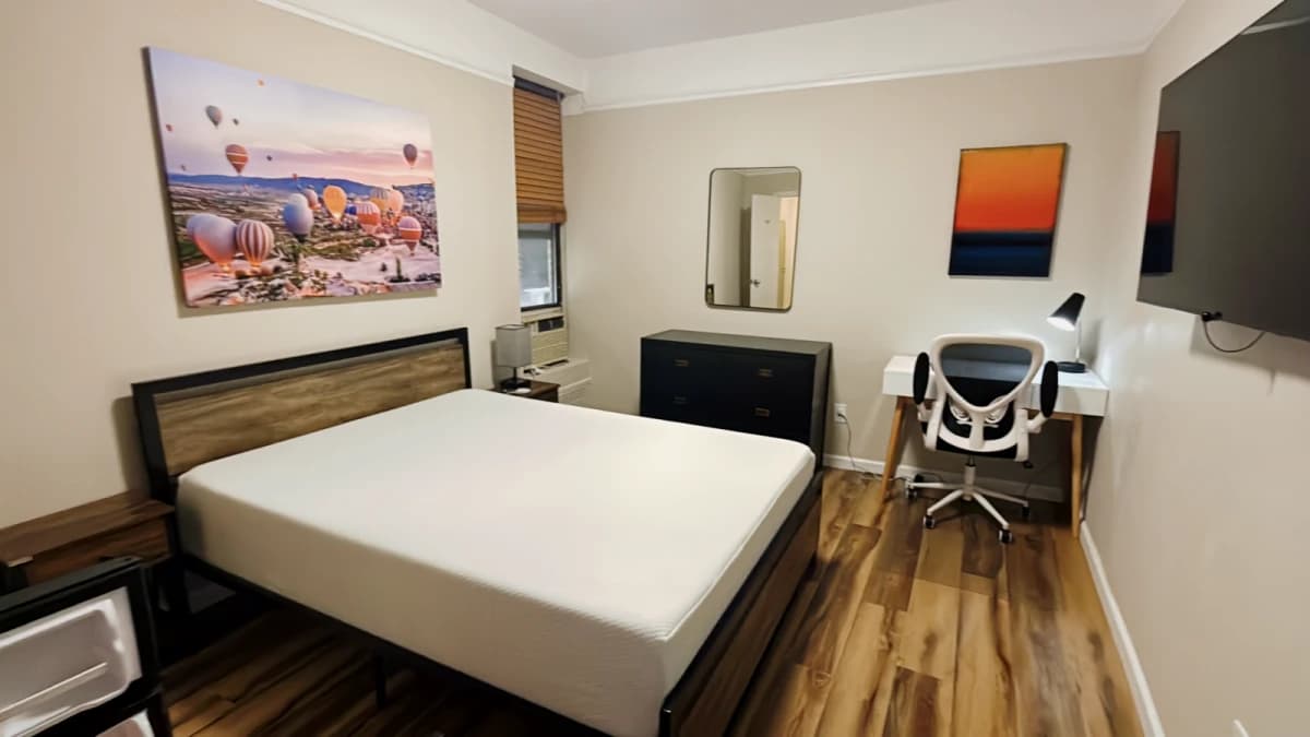 Union Square Apartment image