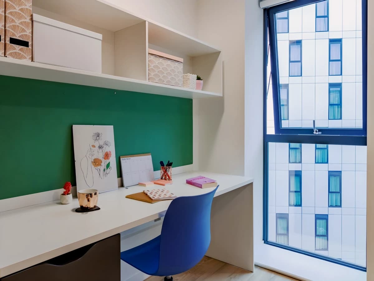 Pavilion Court image