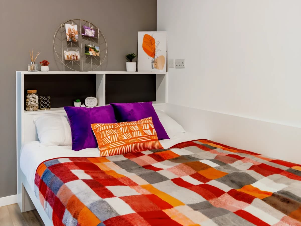 Pavilion Court image