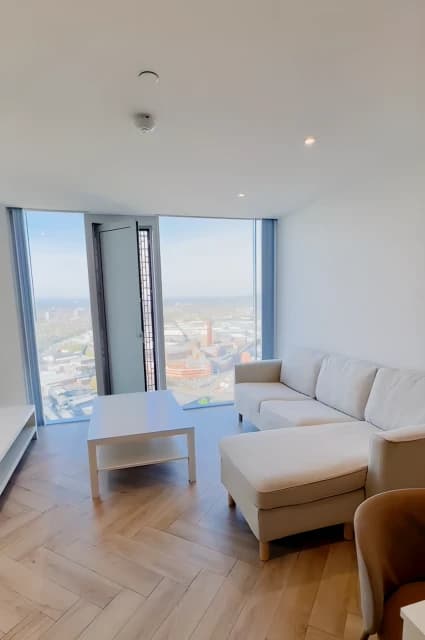 2 Beds 2 baths