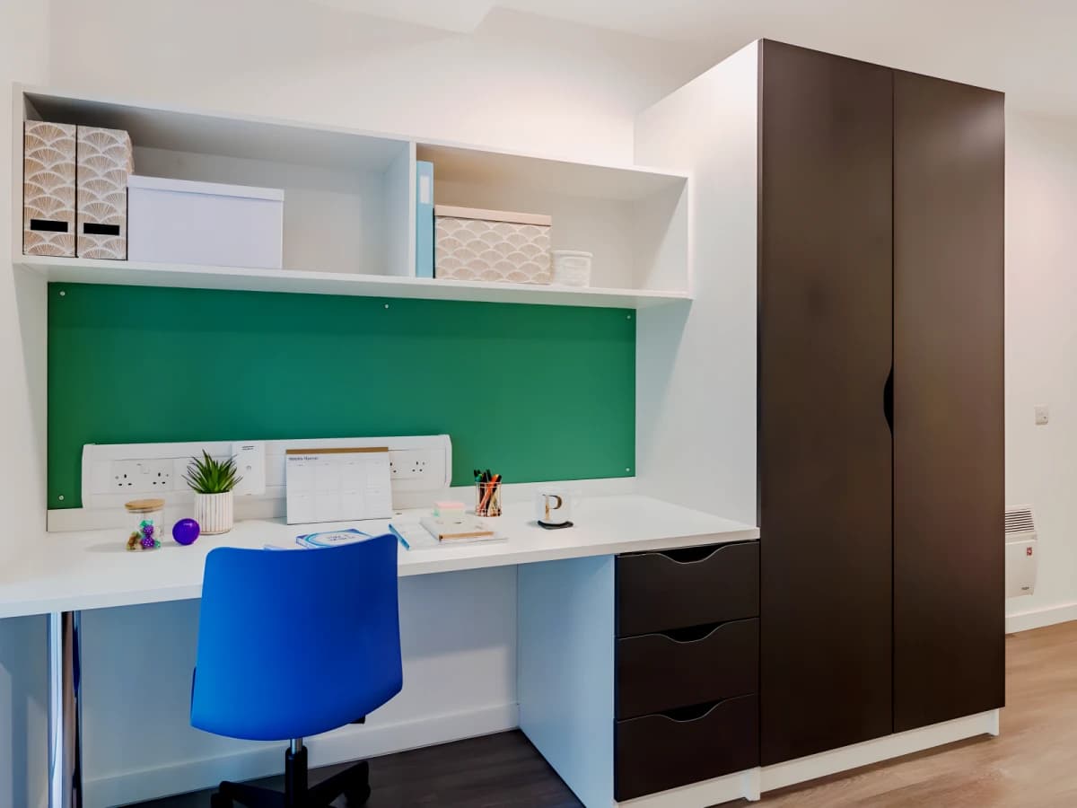 Pavilion Court image