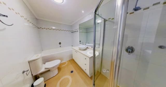 3 bed 2 bath-206-master room