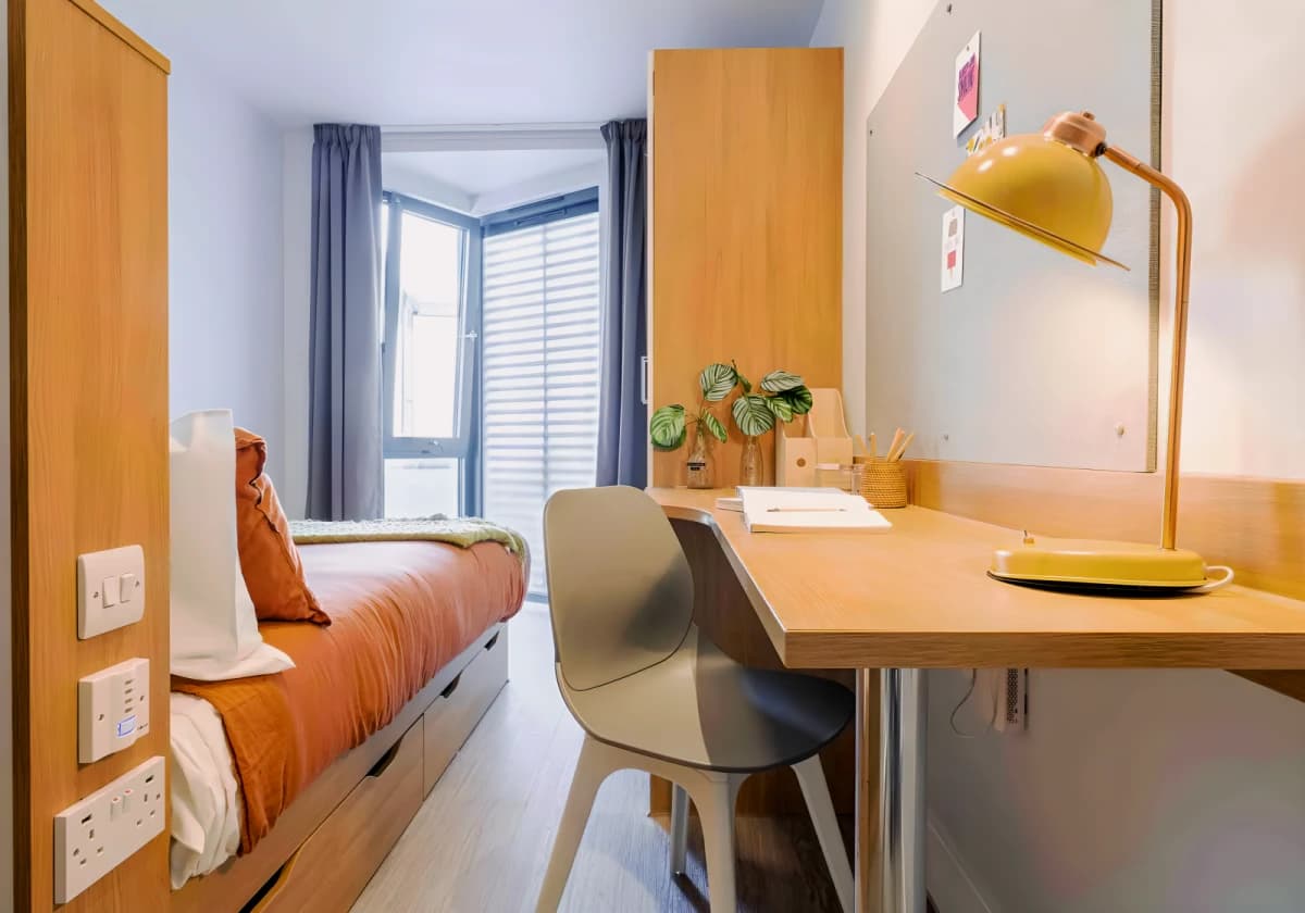 iQ Abacus House image