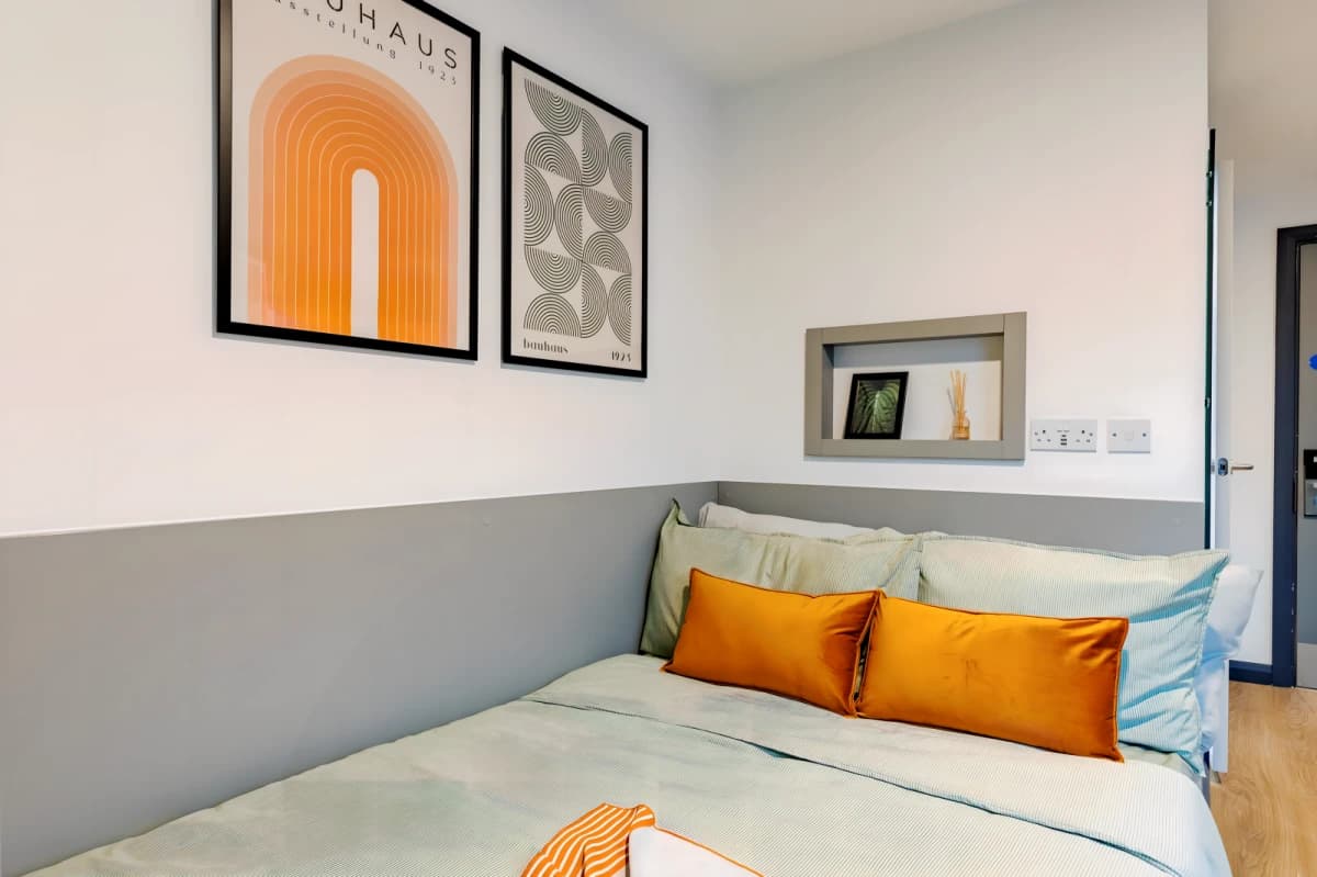 Winfield Court image
