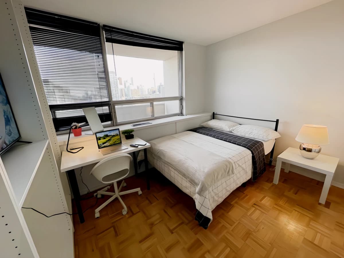 Pearson Housing - Wellesley St image 3