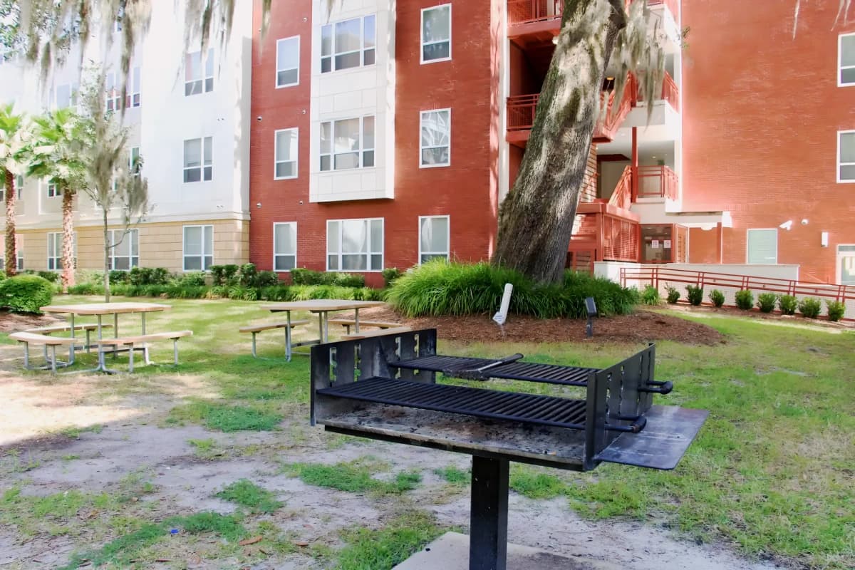 Outdoor Features