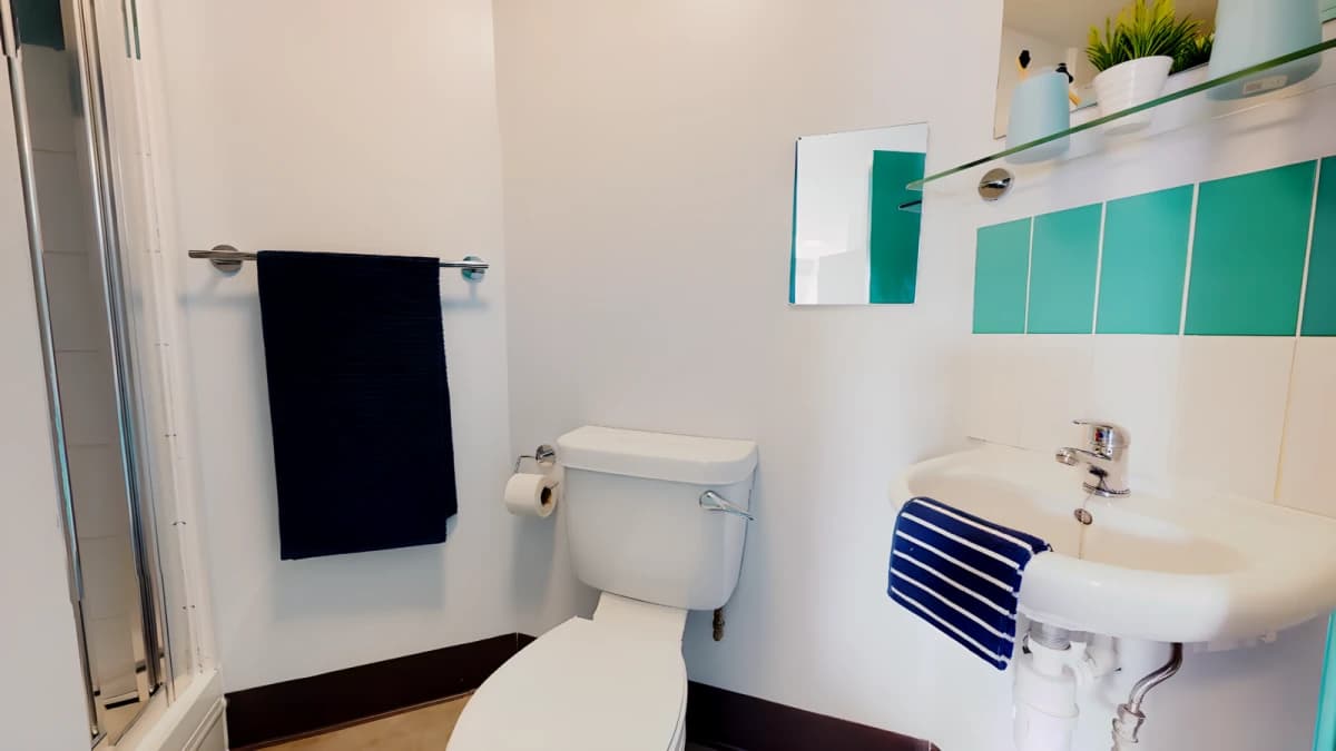 iQ Pavilions image