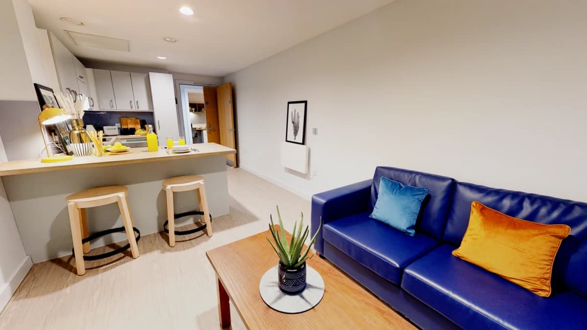 iQ Elgin Place image