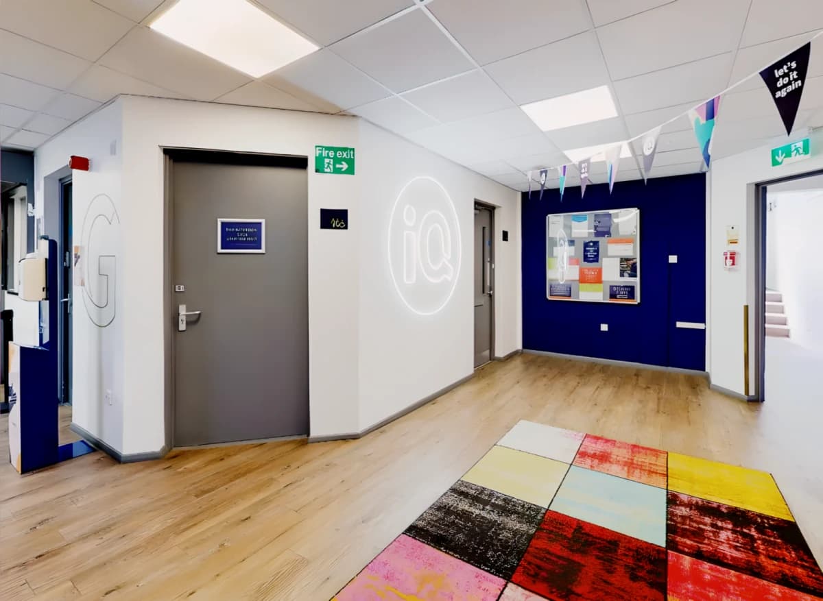 iQ Stephenson House image