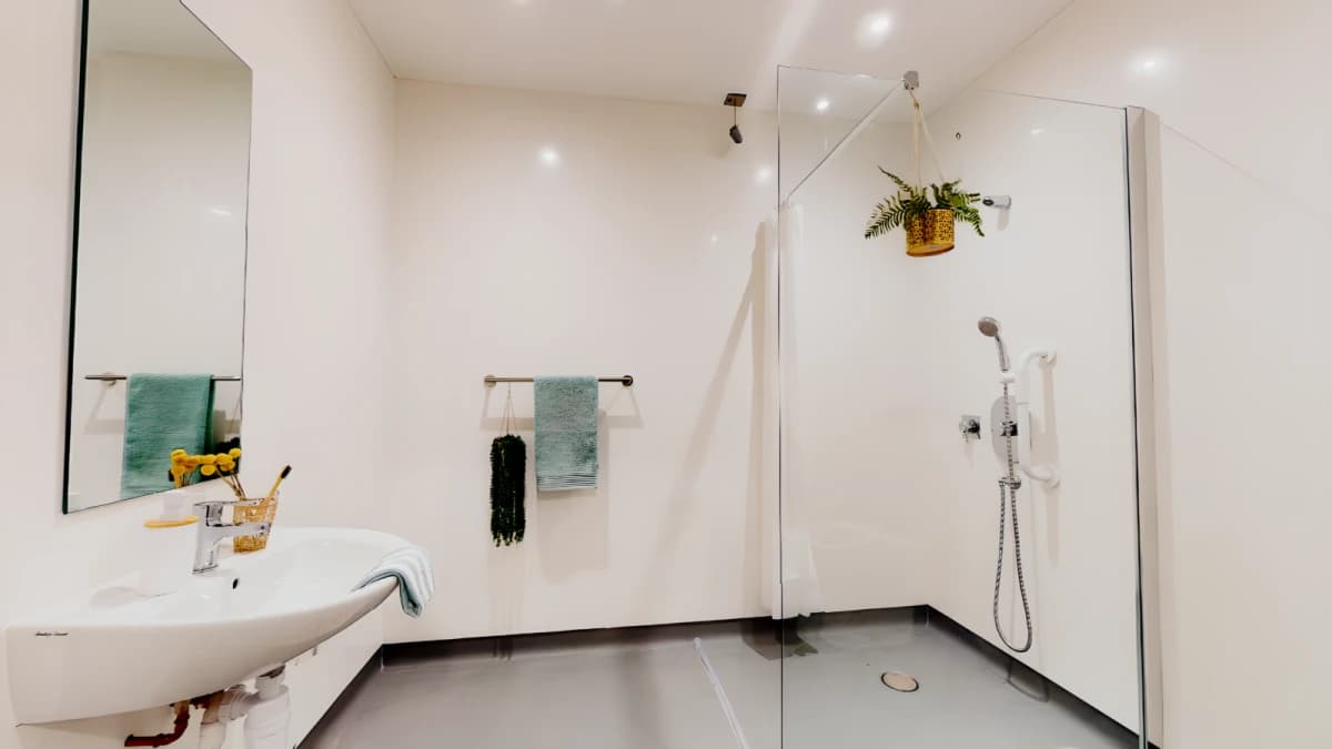 iQ Collingwood image