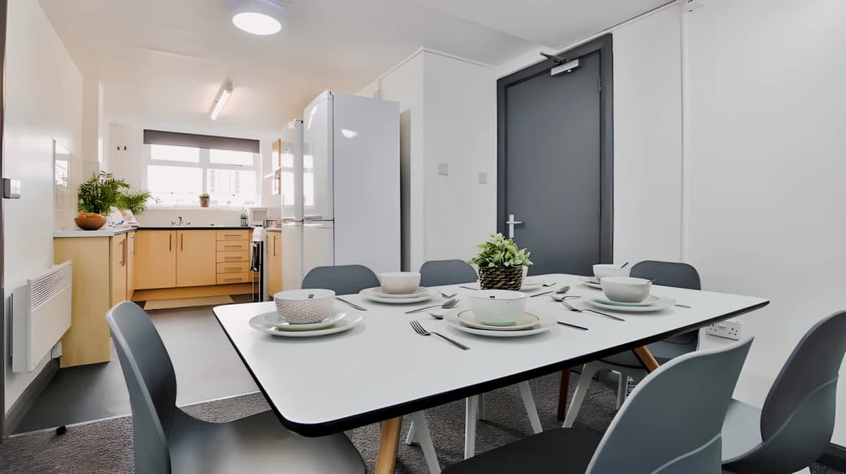 iQ Stephenson House image