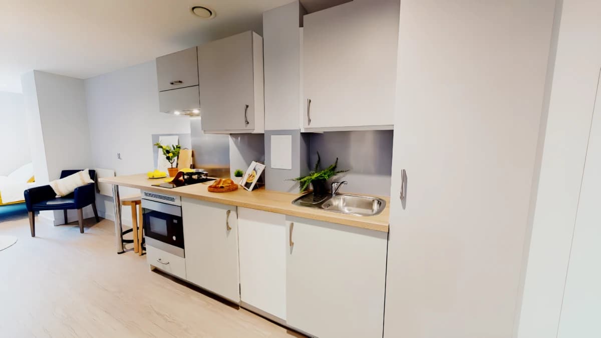 iQ Elgin Place image