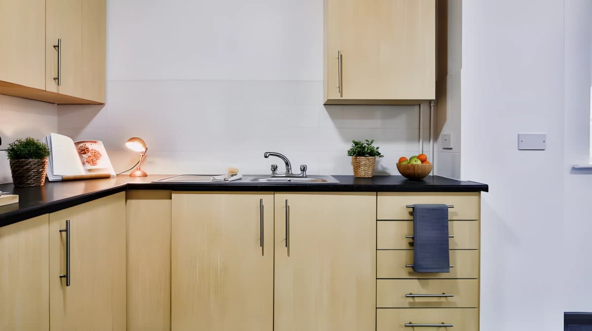 iQ Stephenson House image