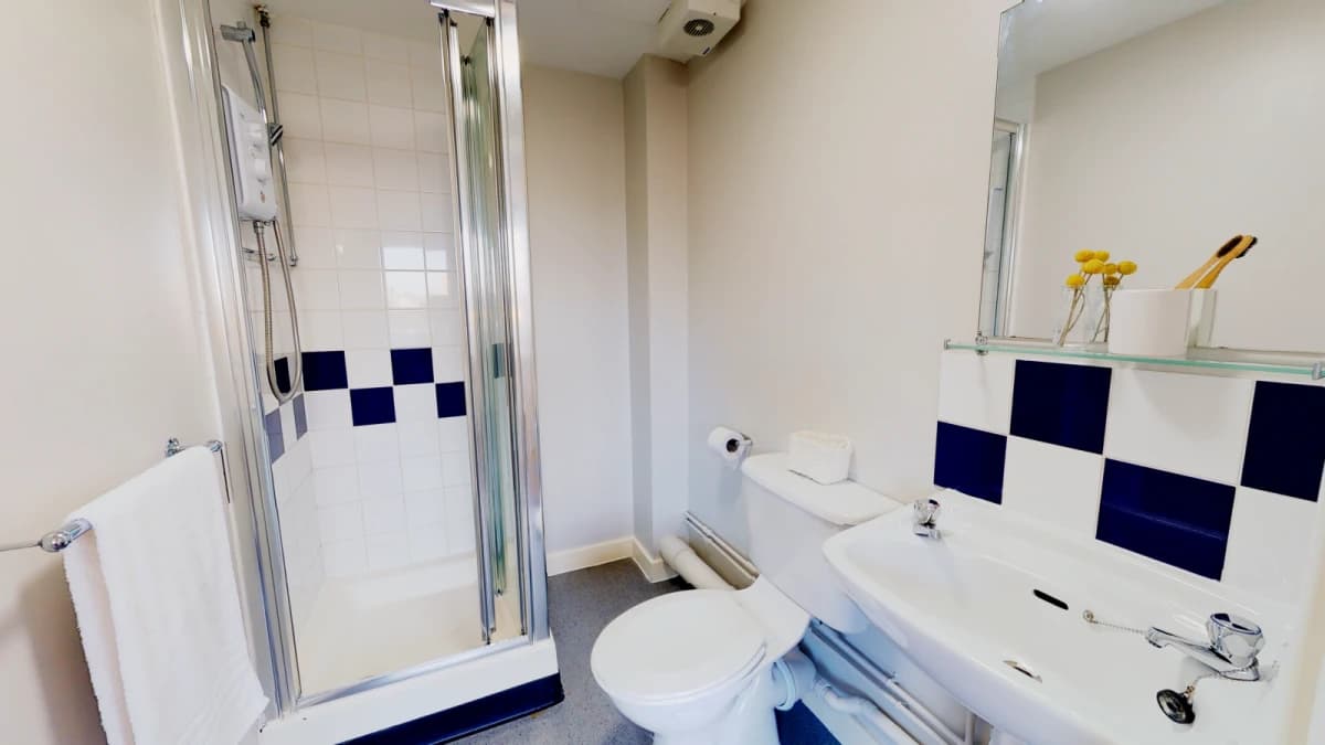 iQ Grosvenor House image