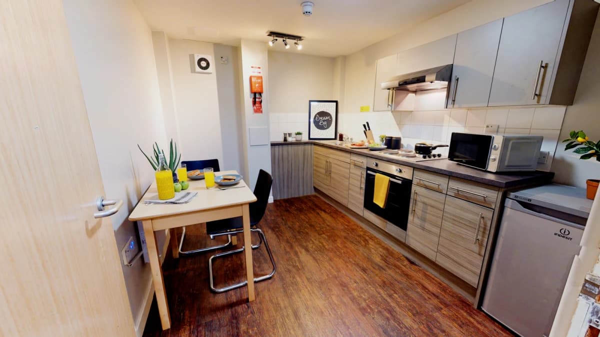 iQ Grosvenor House image