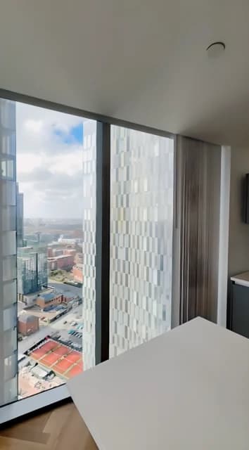 2 Beds 2 baths