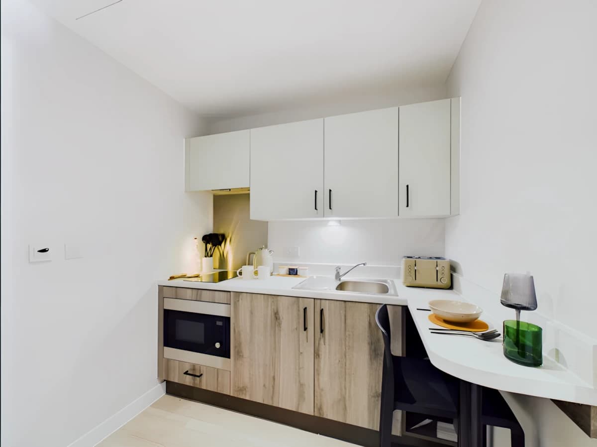 Crown Place image