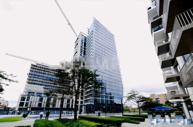 CM-London Dock image 2
