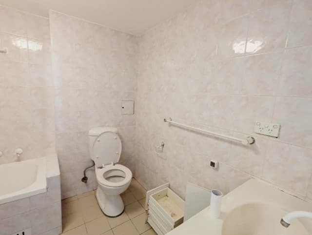 3 bed 1.5 bath