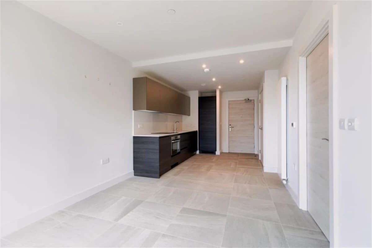 2 Beds 2 baths