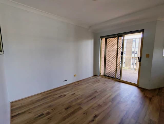 3 bed 1.5 bath