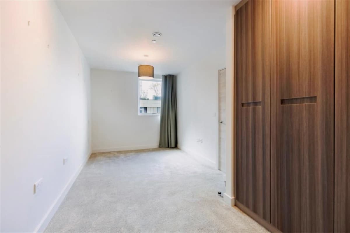 2 Beds 2 baths