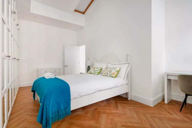 2 Bedroom 2 Bathroom