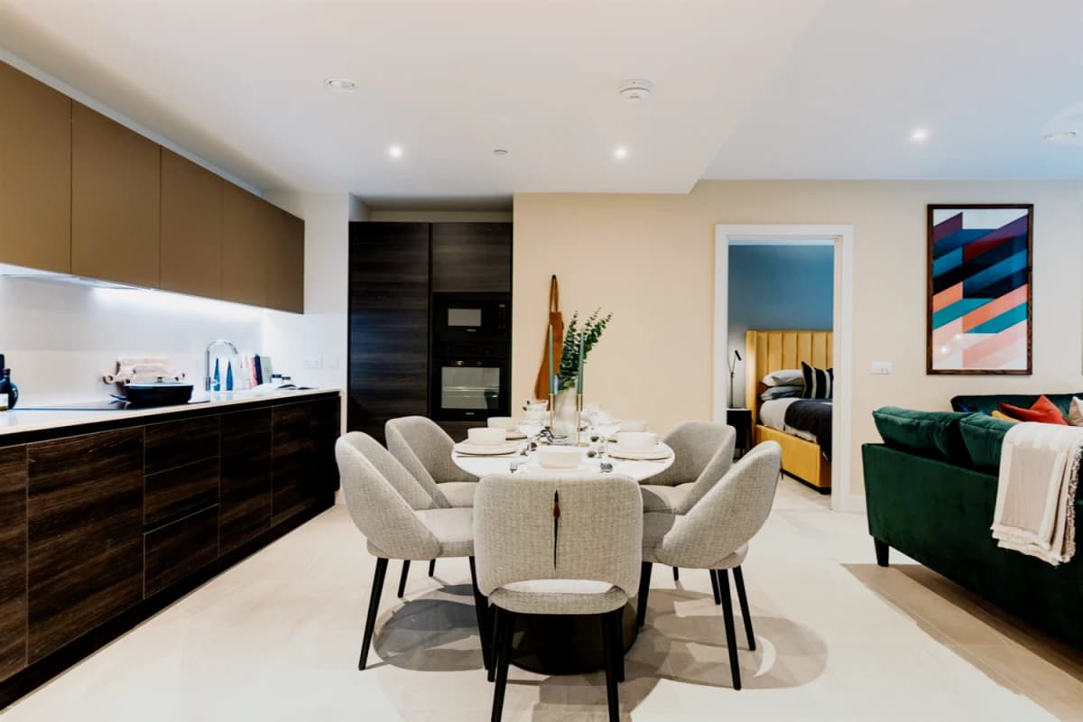 3 Beds 2 baths