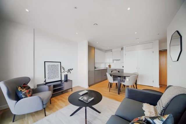 Calla House image 4