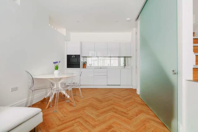 2 Bedroom 2 Bathroom