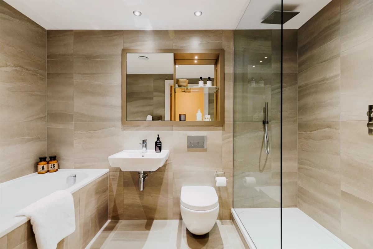 3 Beds 2 baths