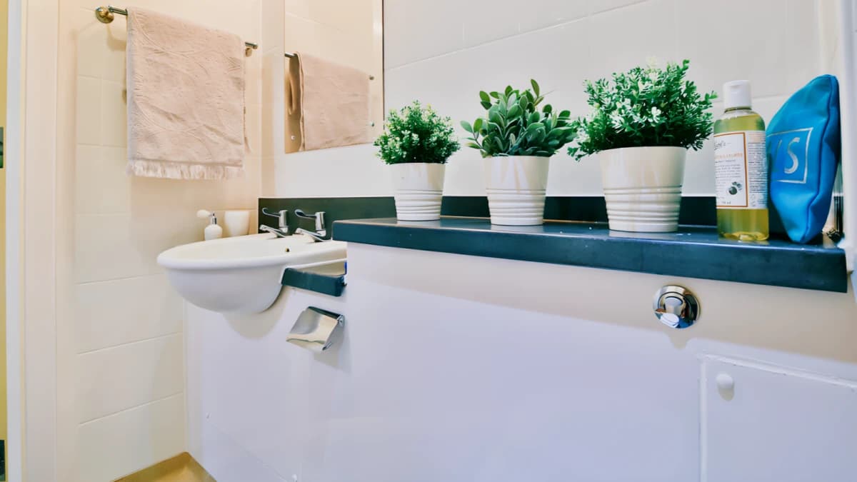 Pavilion Court image