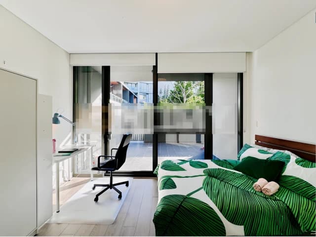 3 beds 2 bath-single room