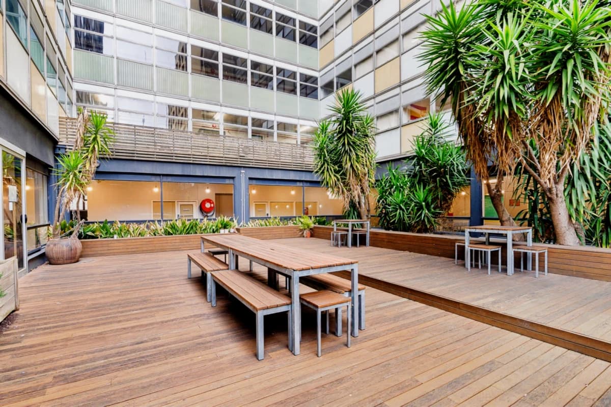 Outdoor Features