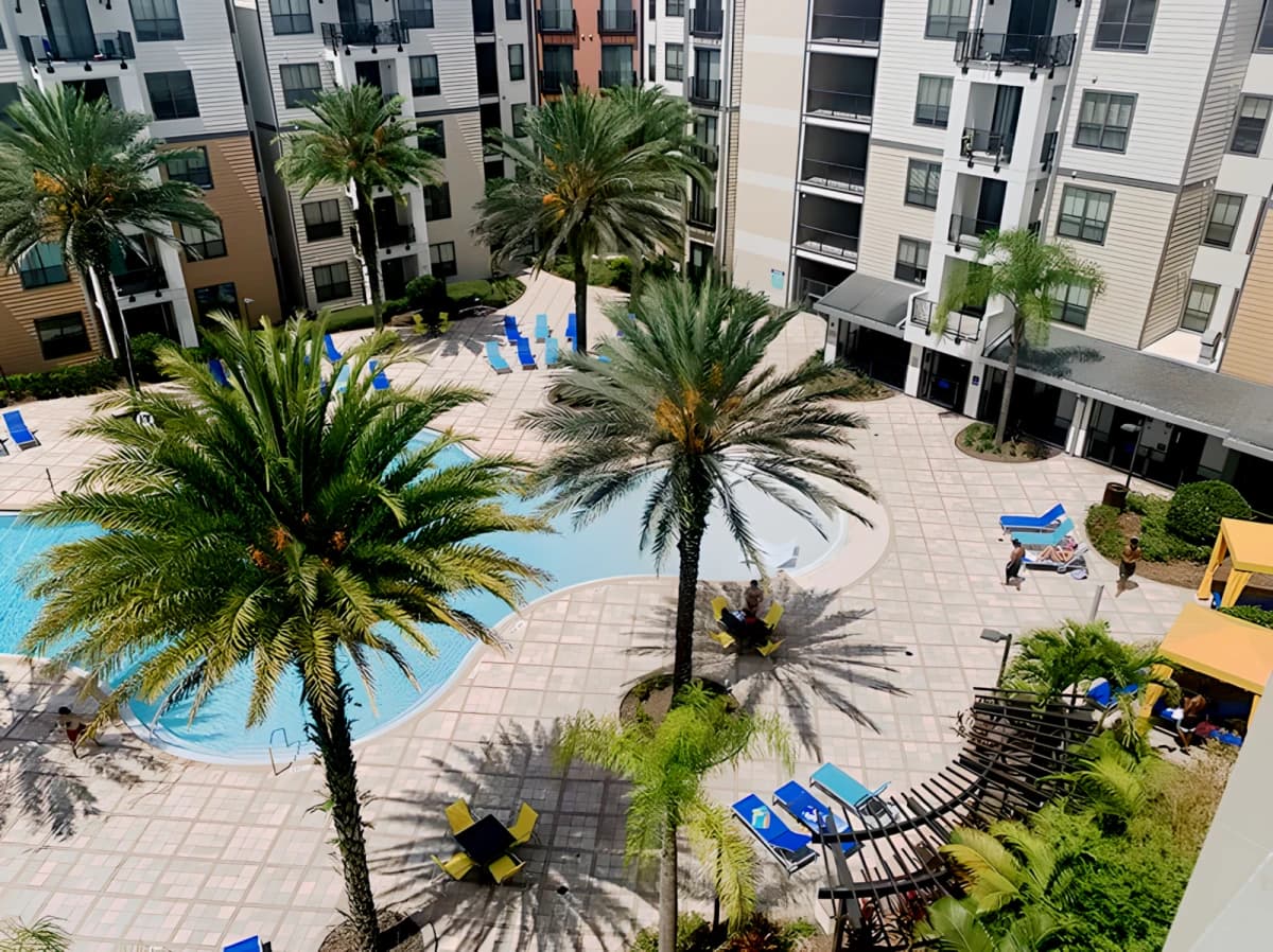 Outdoor Features
