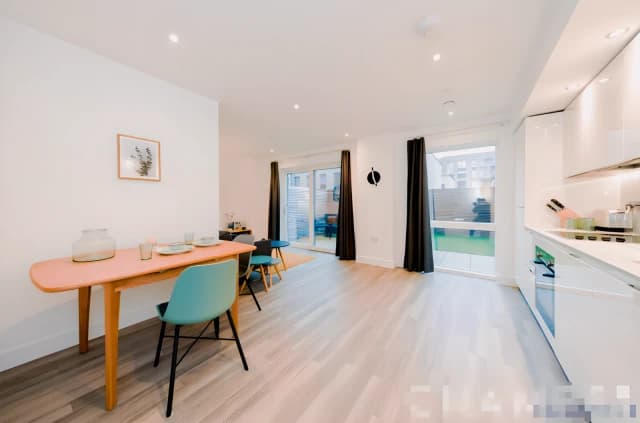 1 Bedroom 1 Bathroom